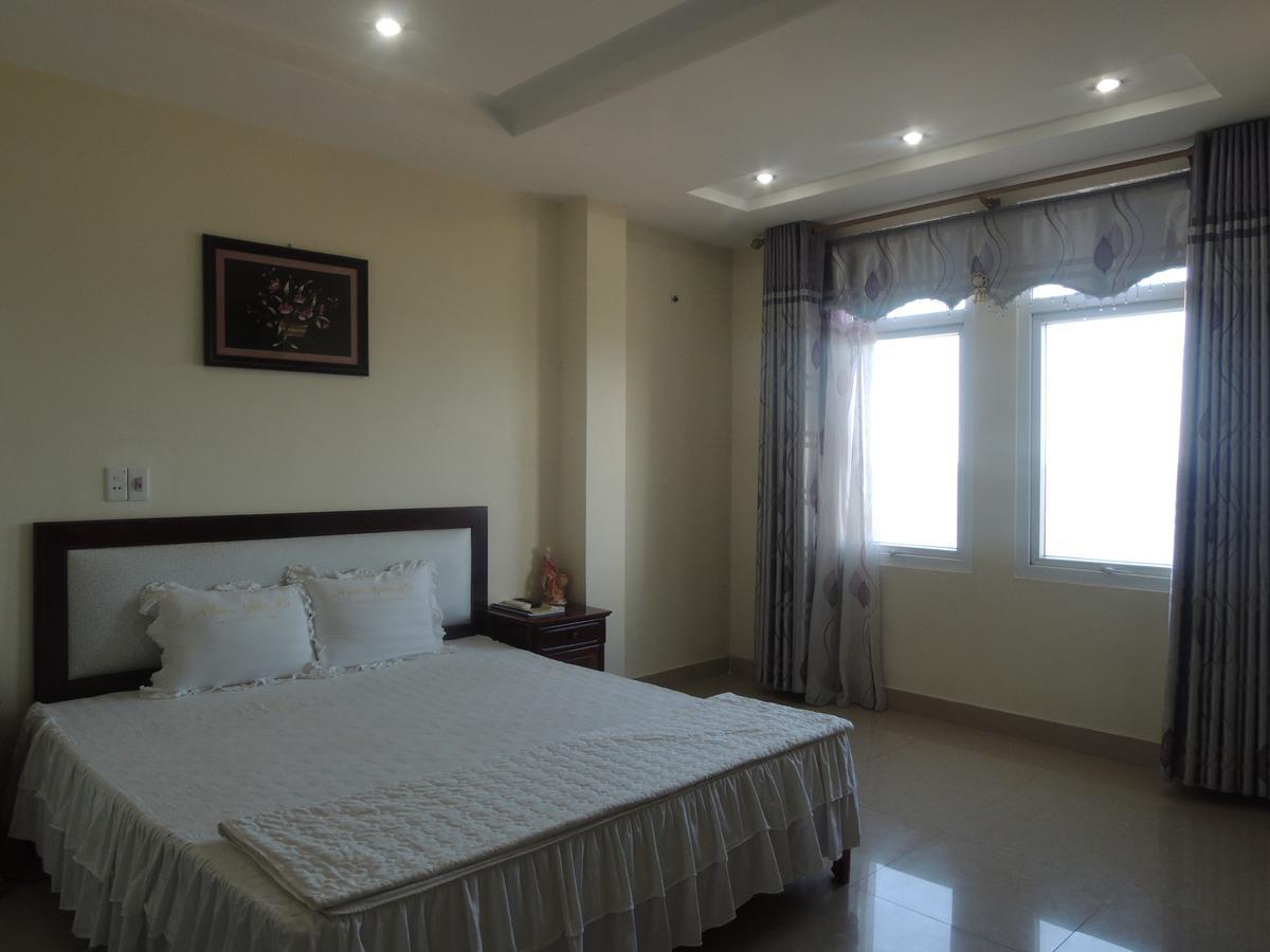 Ngan Ha Hotel Dong Hoi Bagian luar foto